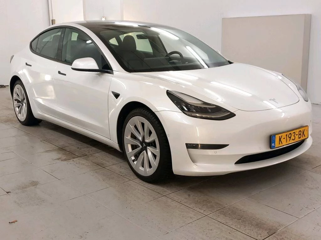 Hoofdafbeelding Tesla Model 3