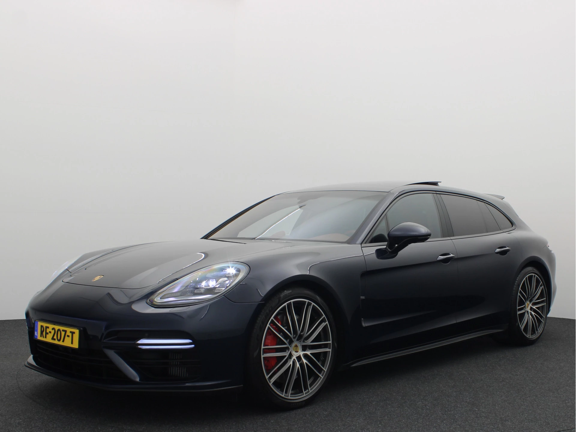 Hoofdafbeelding Porsche Panamera