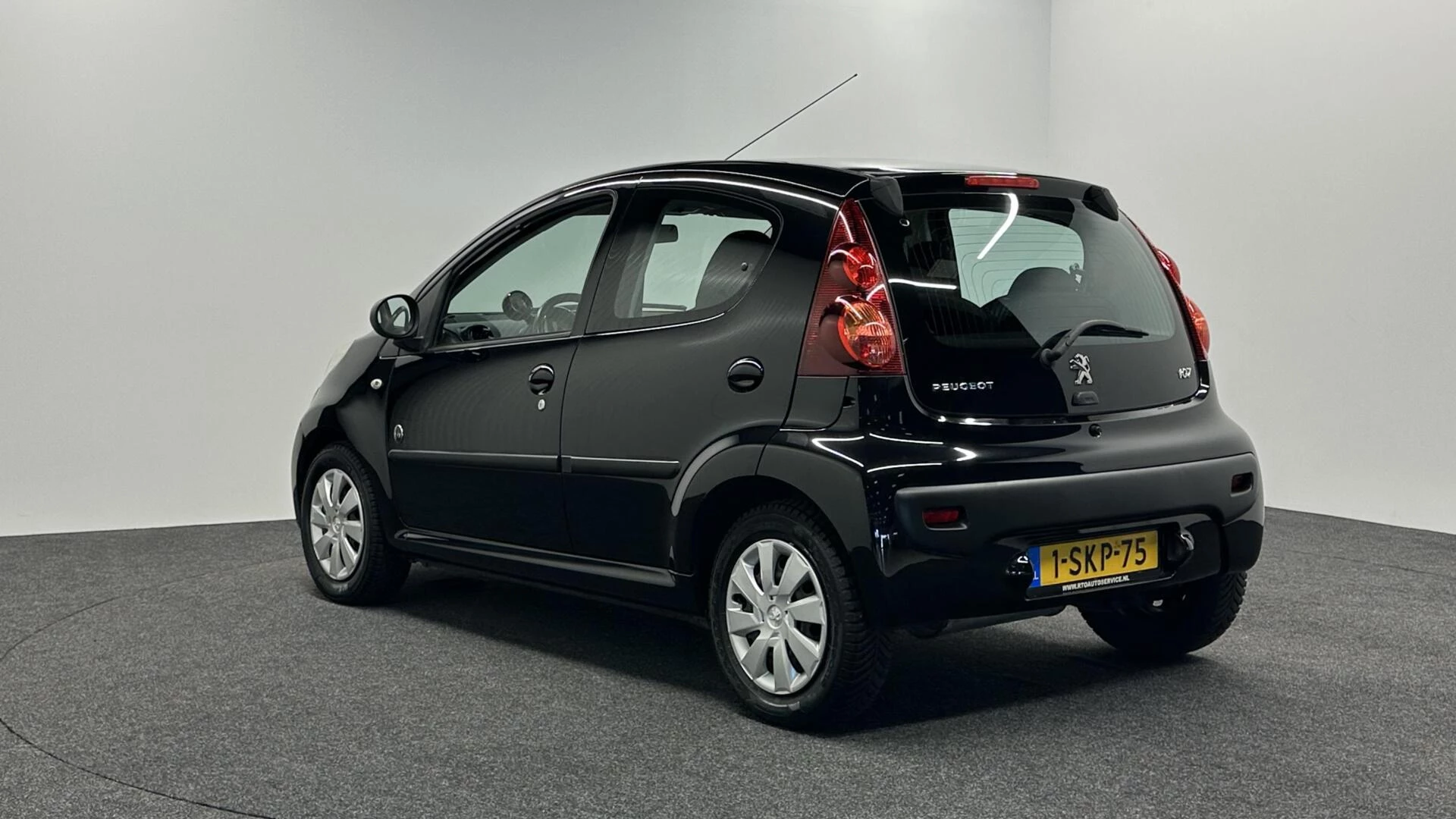 Hoofdafbeelding Peugeot 107