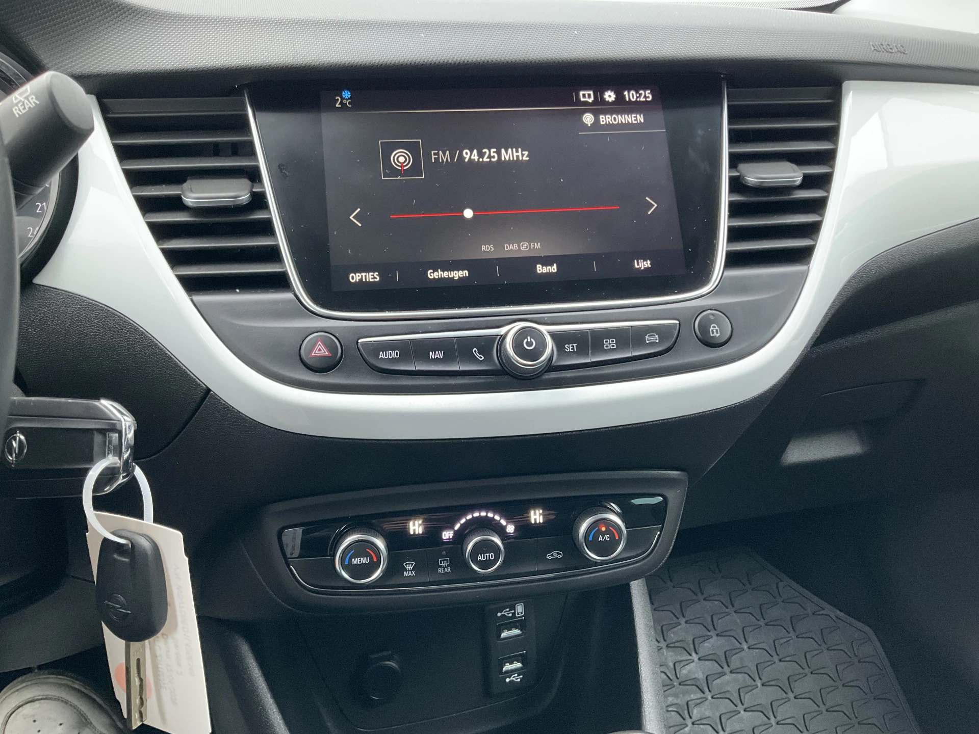 Hoofdafbeelding Opel Crossland X