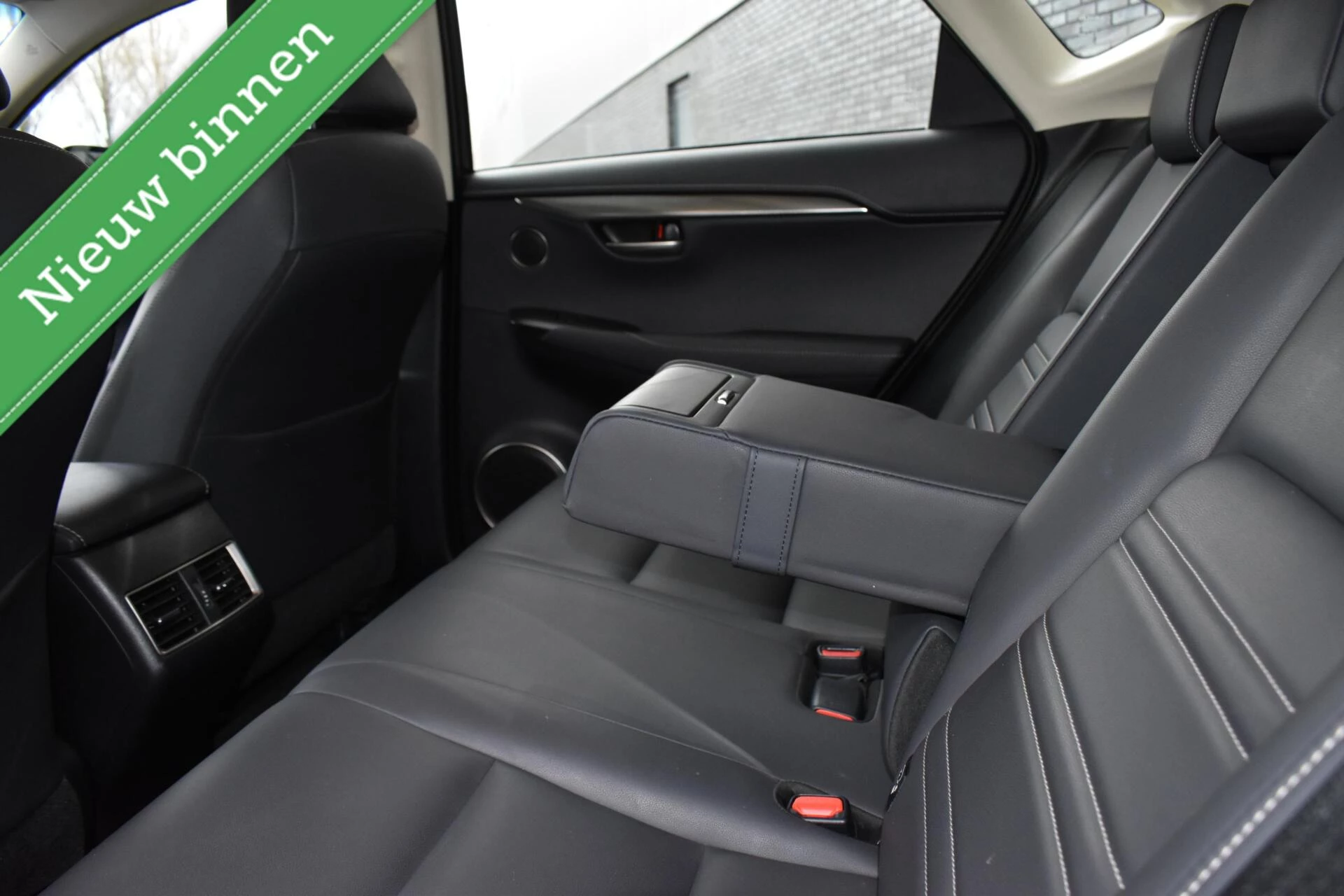 Hoofdafbeelding Lexus NX