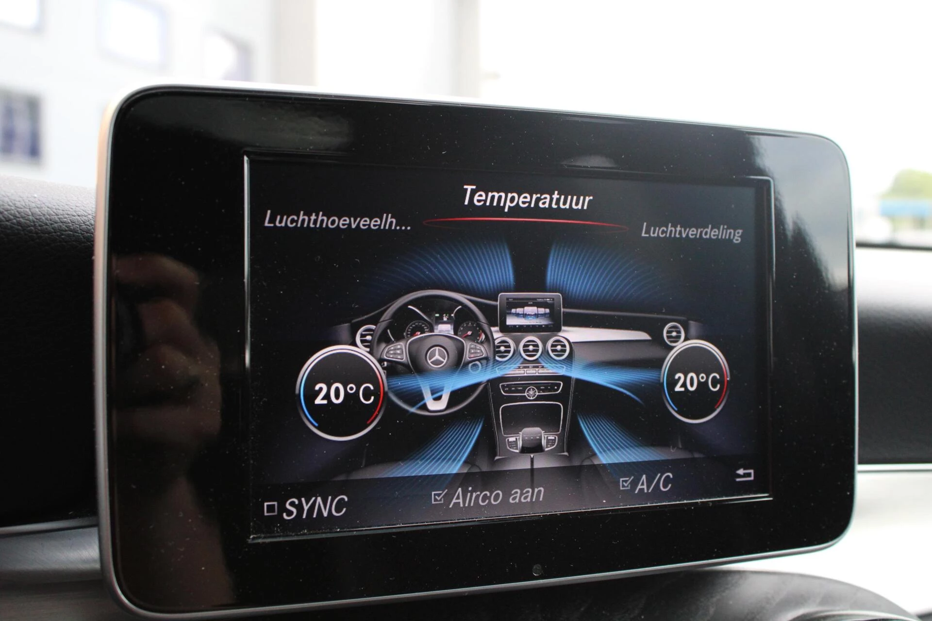 Hoofdafbeelding Mercedes-Benz GLC