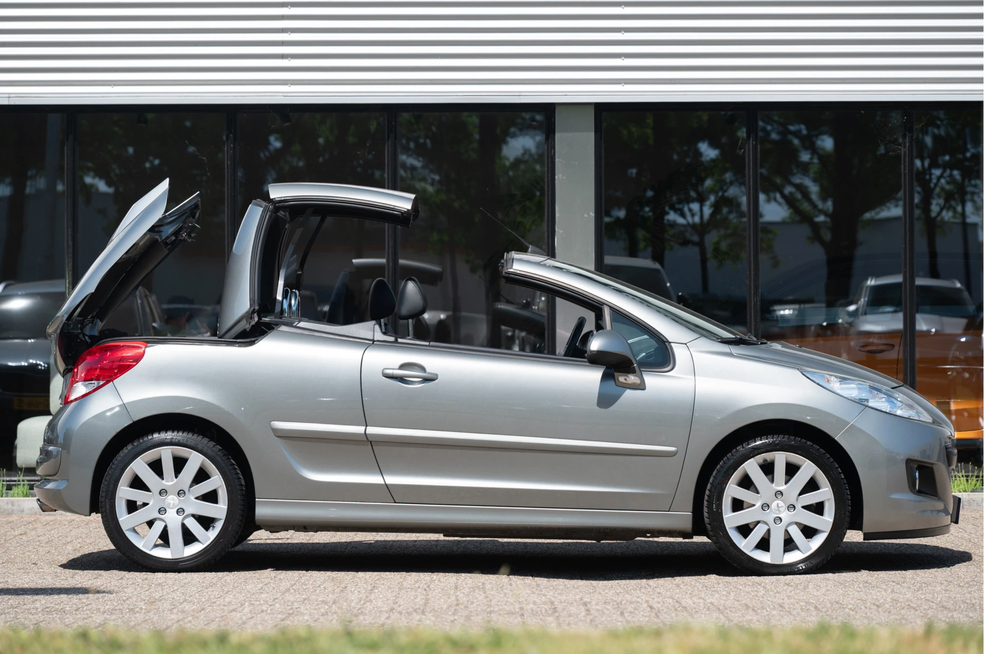 Hoofdafbeelding Peugeot 207