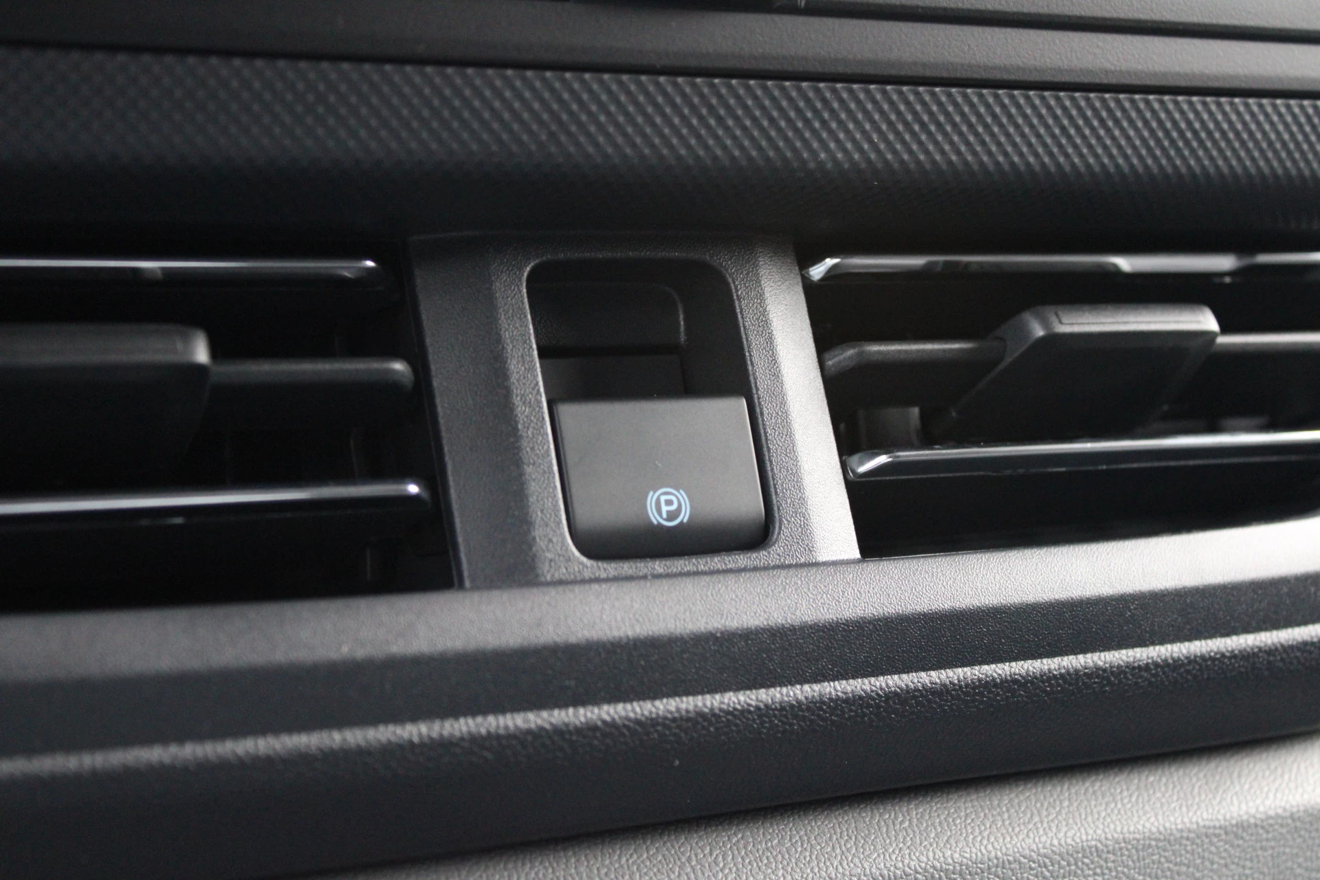 Hoofdafbeelding Ford E-Transit Custom