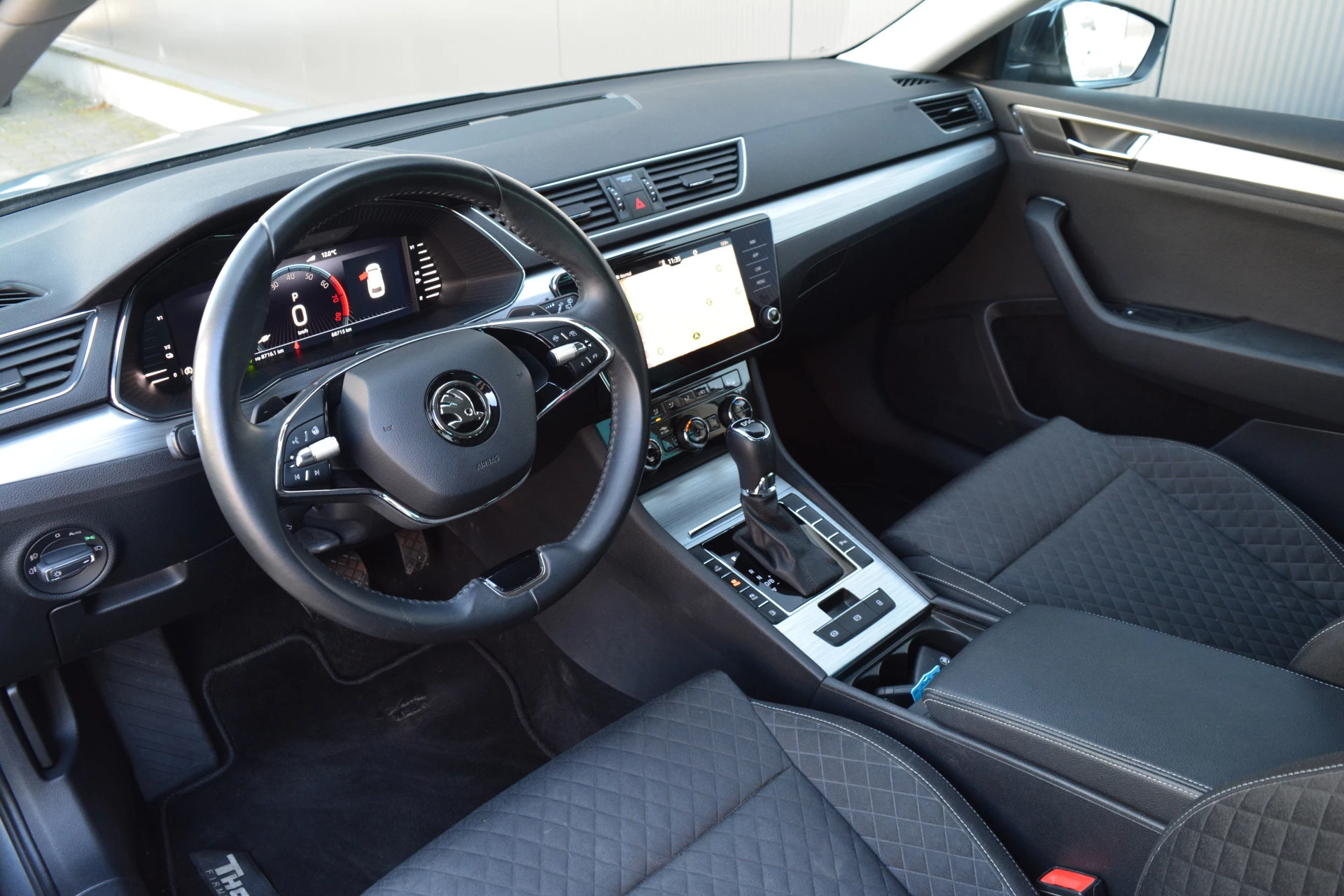 Hoofdafbeelding Škoda Superb