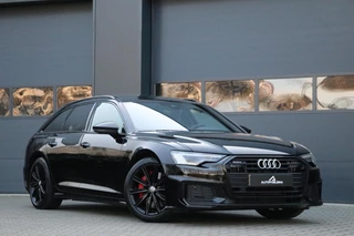 Hoofdafbeelding Audi A6 Audi A6 Avant 55 TFSI e quattro Competition AdaptiveCruise Panodak BlackOptik Stoelverw PrivacyGlass Camera AppleCarplay Sfeerverlicht Uitstraling! BJ2020