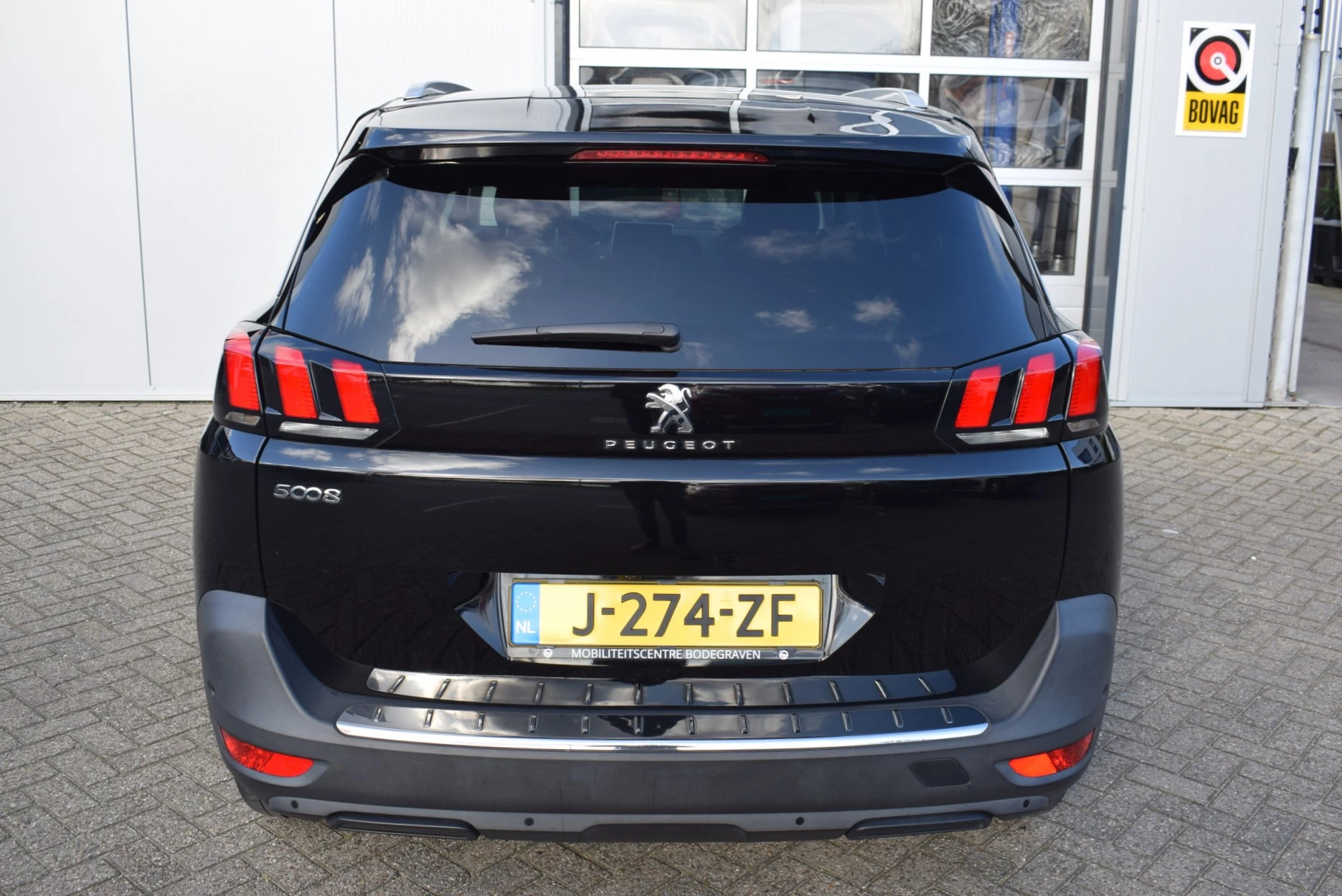 Hoofdafbeelding Peugeot 5008