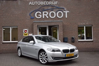 Hoofdafbeelding BMW 5 Serie BMW 5 Serie 520I EXECUTIVE TREKHAAK/NETTE AUTO!
