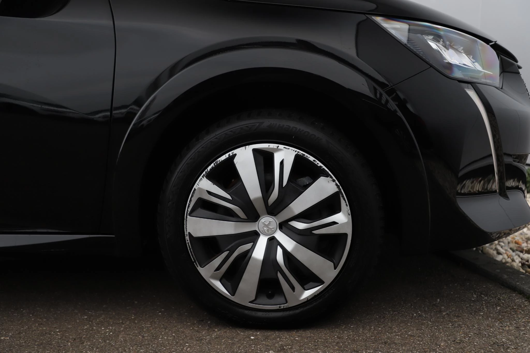 Hoofdafbeelding Peugeot e-208