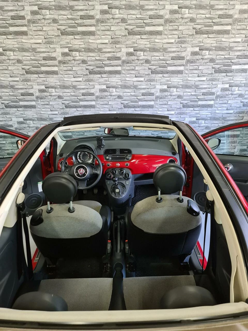 Hoofdafbeelding Fiat 500C