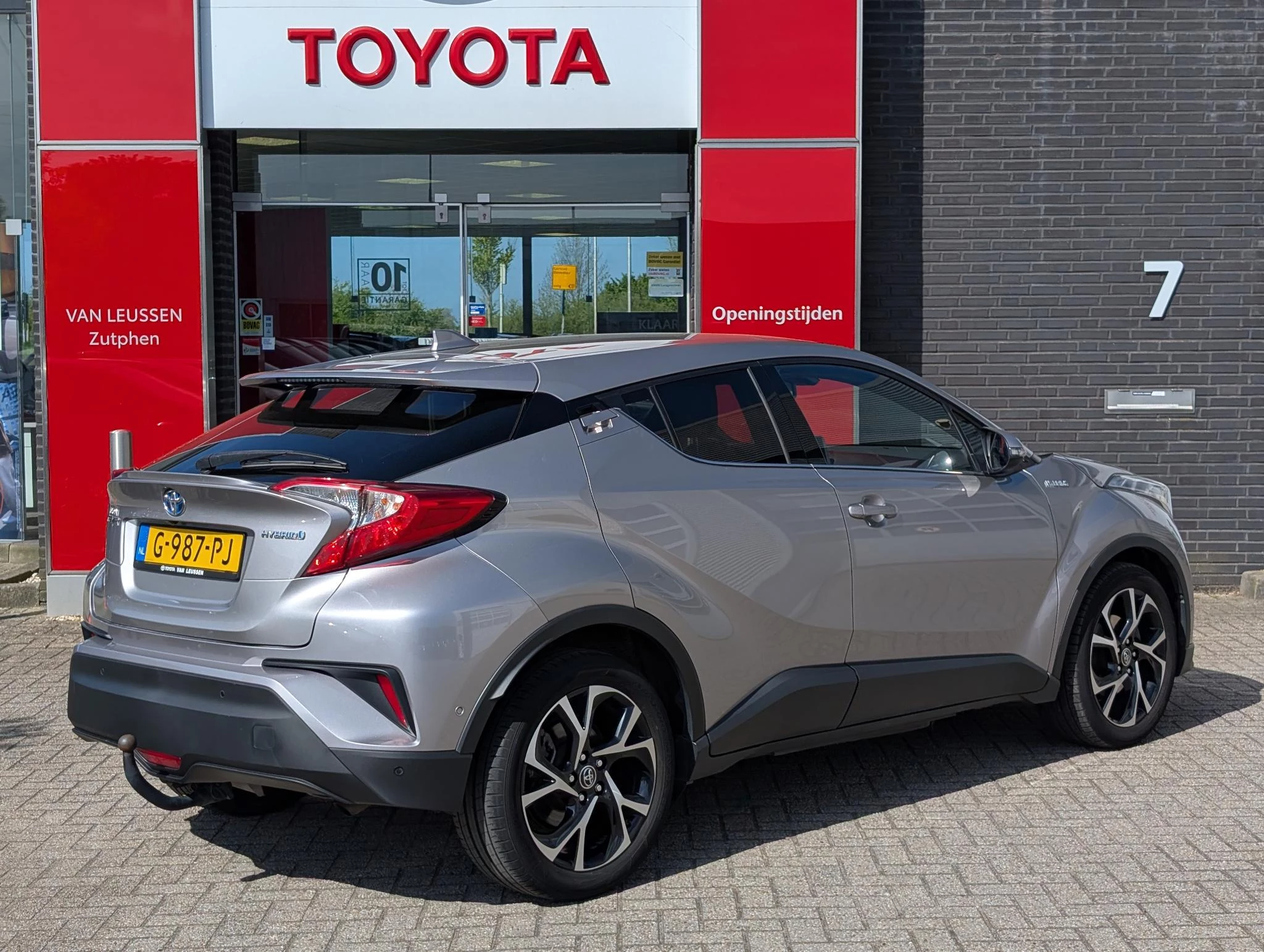 Hoofdafbeelding Toyota C-HR