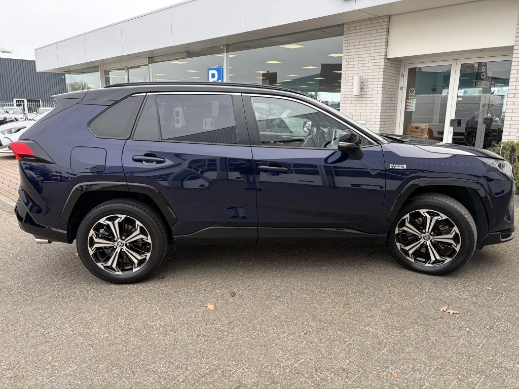 Hoofdafbeelding Toyota RAV4