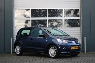 Volkswagen Up! 1.0 high up! Automaat 5-Deurs Airco/Cruise/PDC/Navi/Bluetooth/15"LM/Elek.Ramen/1e.Eigenaar/Dealeronderhoud/12.254km