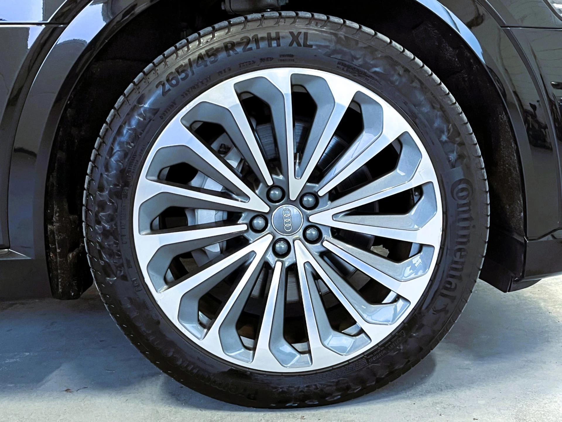 Hoofdafbeelding Audi e-tron