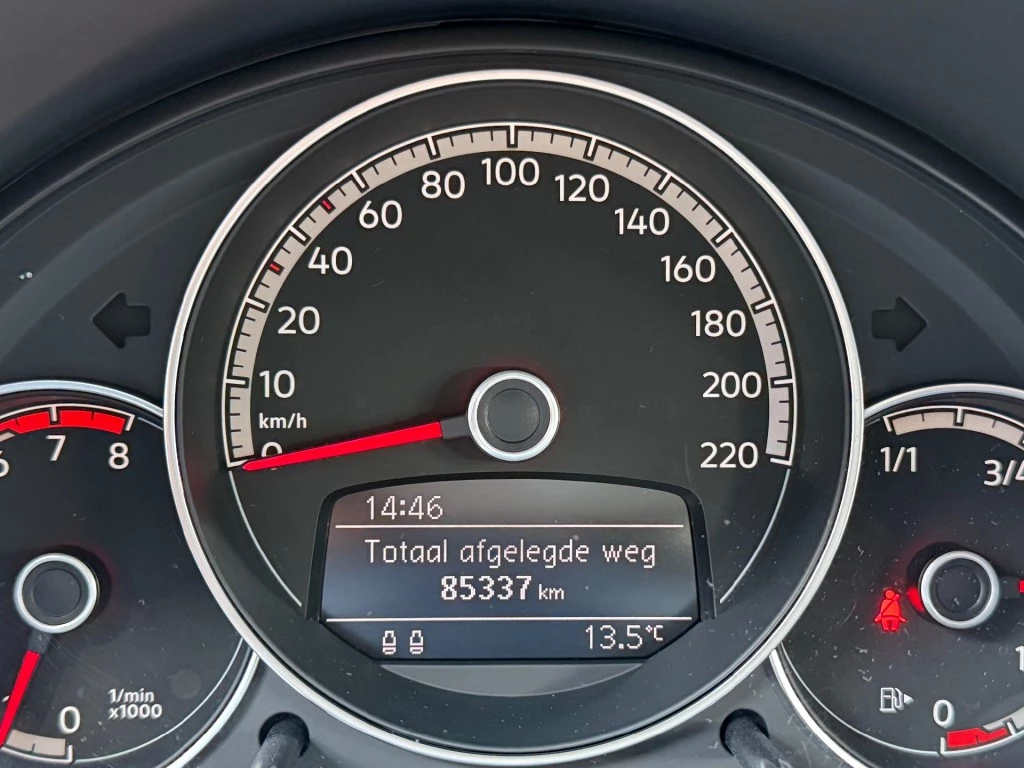 Hoofdafbeelding Volkswagen up!