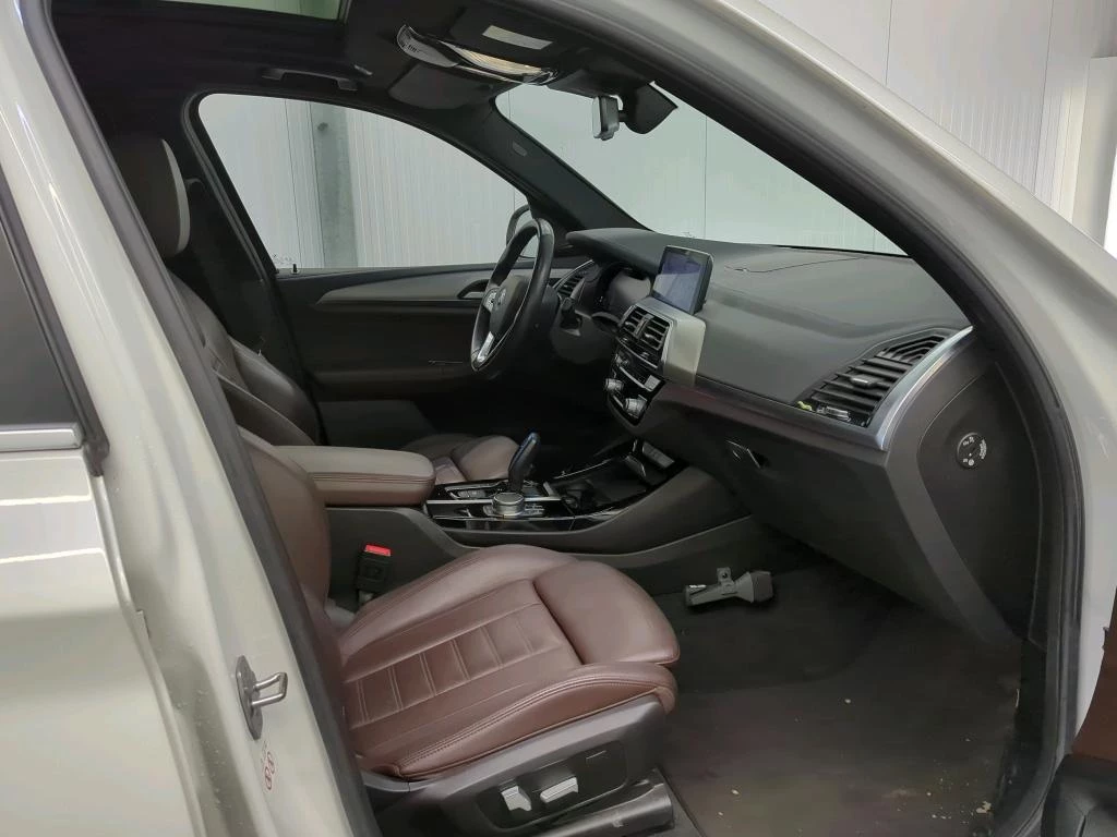 Hoofdafbeelding BMW iX3