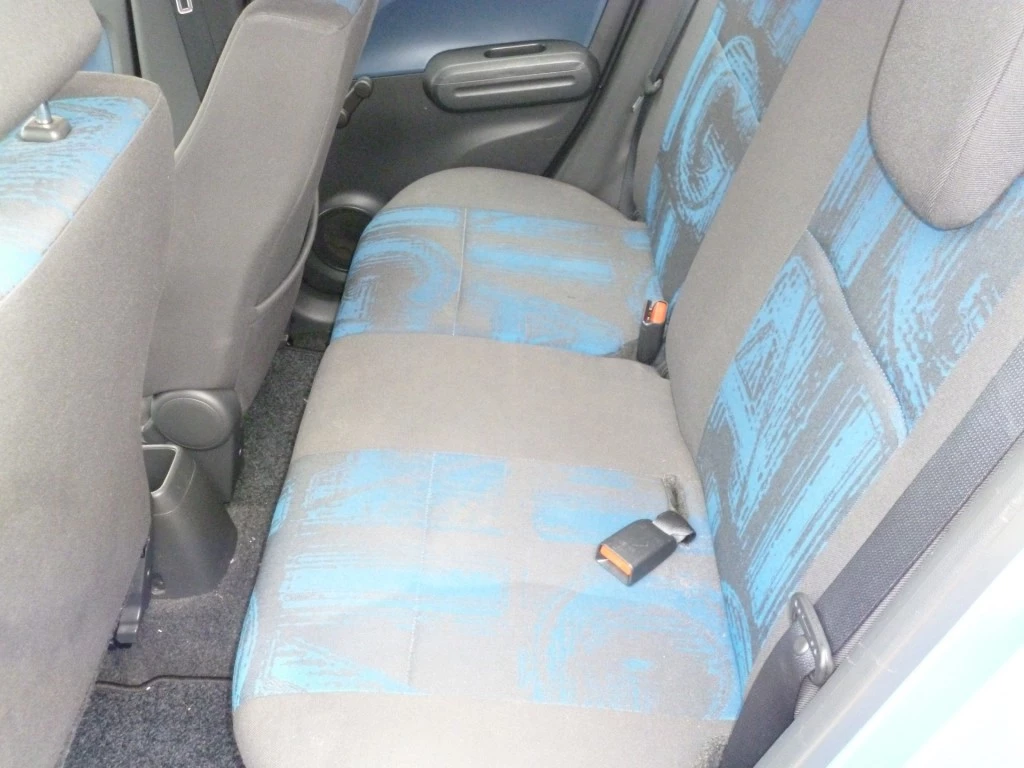 Hoofdafbeelding Opel Agila