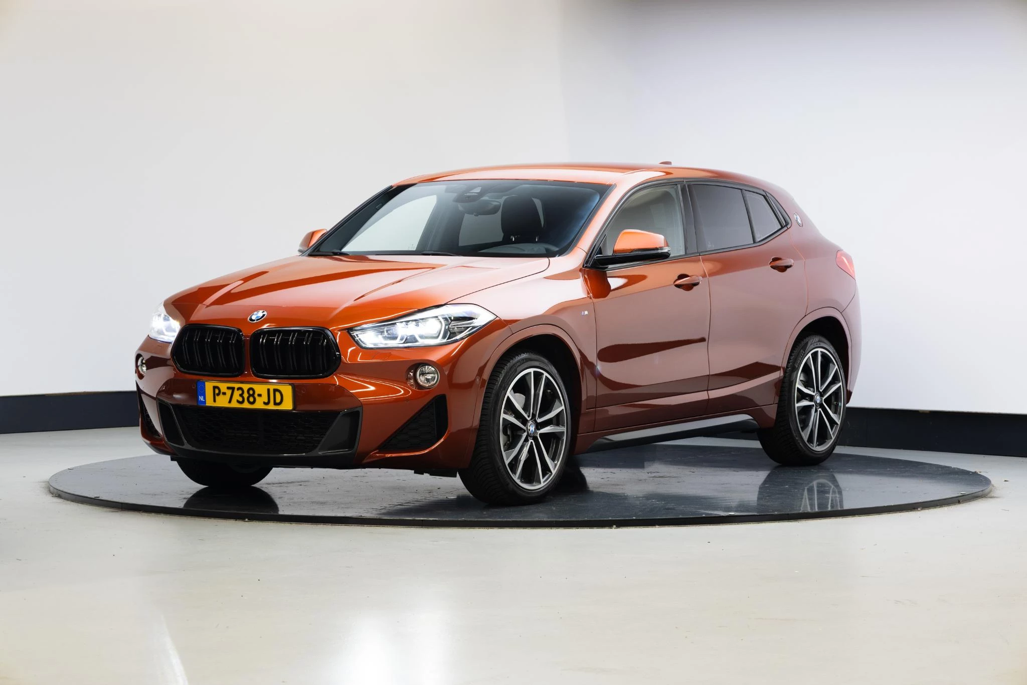 Hoofdafbeelding BMW X2