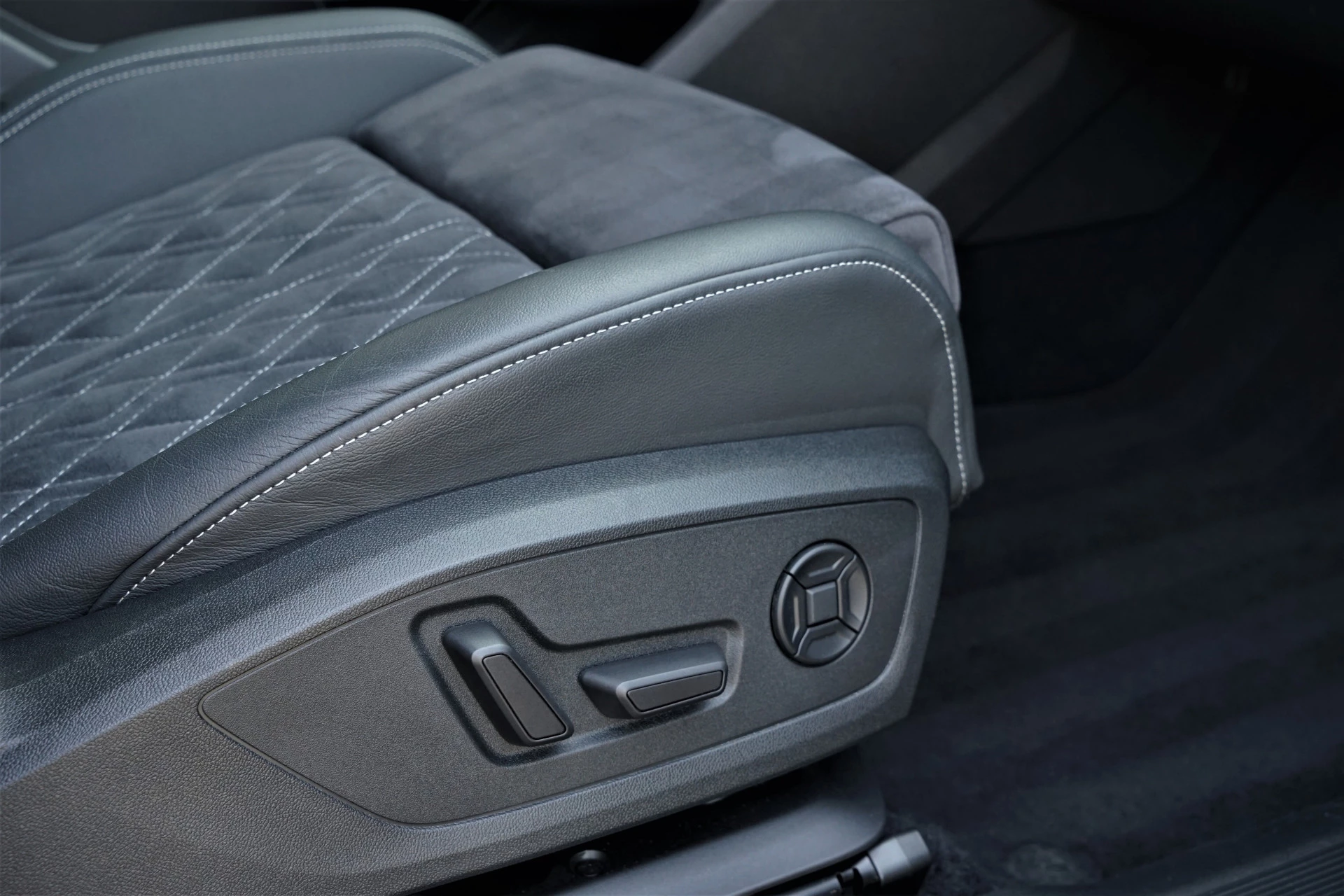 Hoofdafbeelding Audi Q4 Sportback e-tron