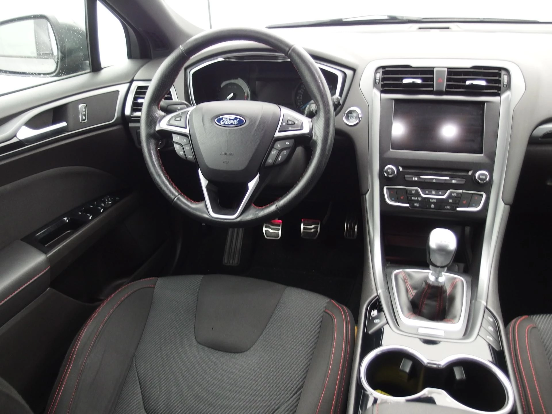 Hoofdafbeelding Ford Mondeo