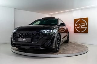 Audi Q8 60 TFSI E Quattro S-Edition Competition 490PK FACELIFT | NIEUW OP VOORRAAD | 5 Jaar Garantie | BOMVOL!