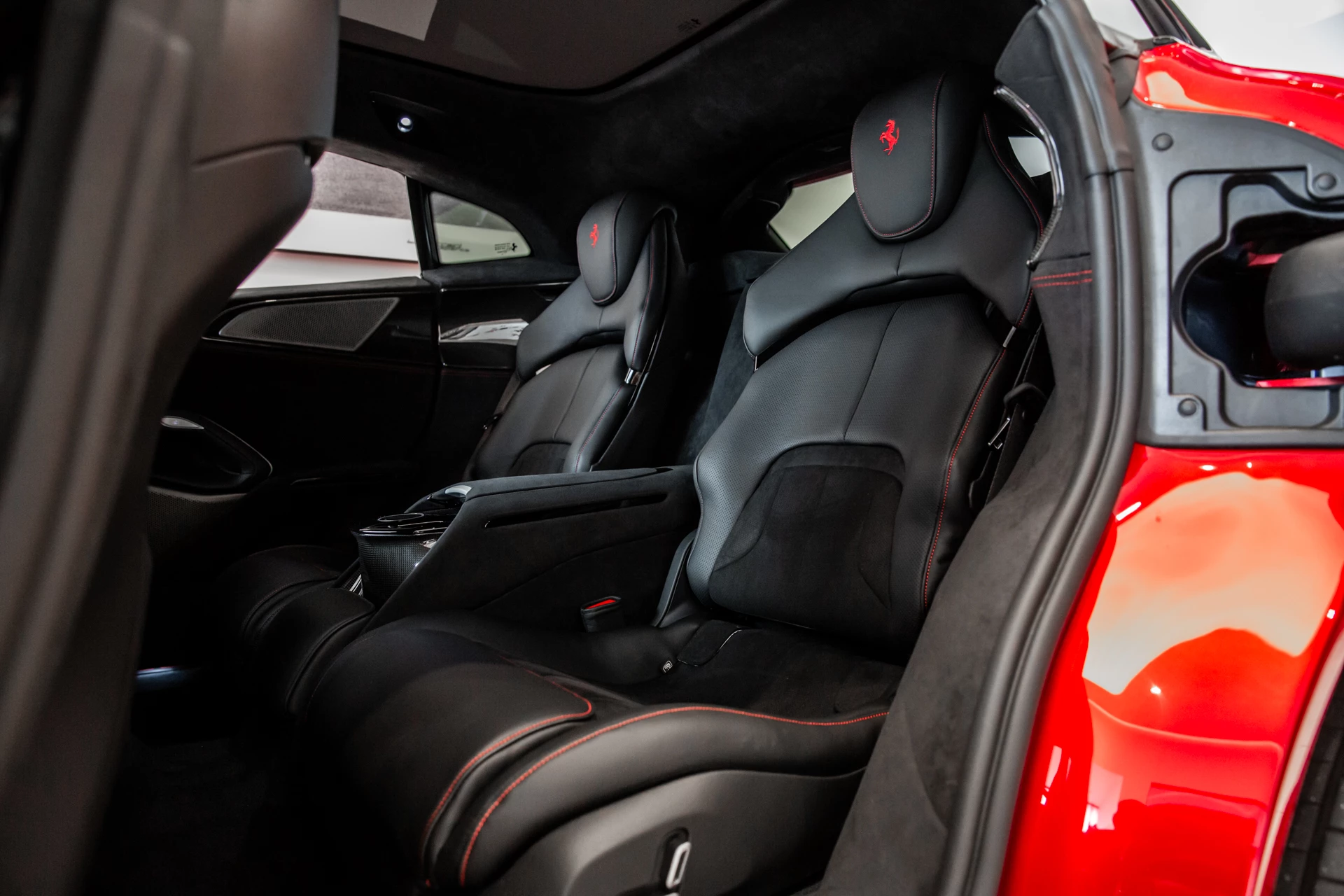 Hoofdafbeelding Ferrari Purosangue