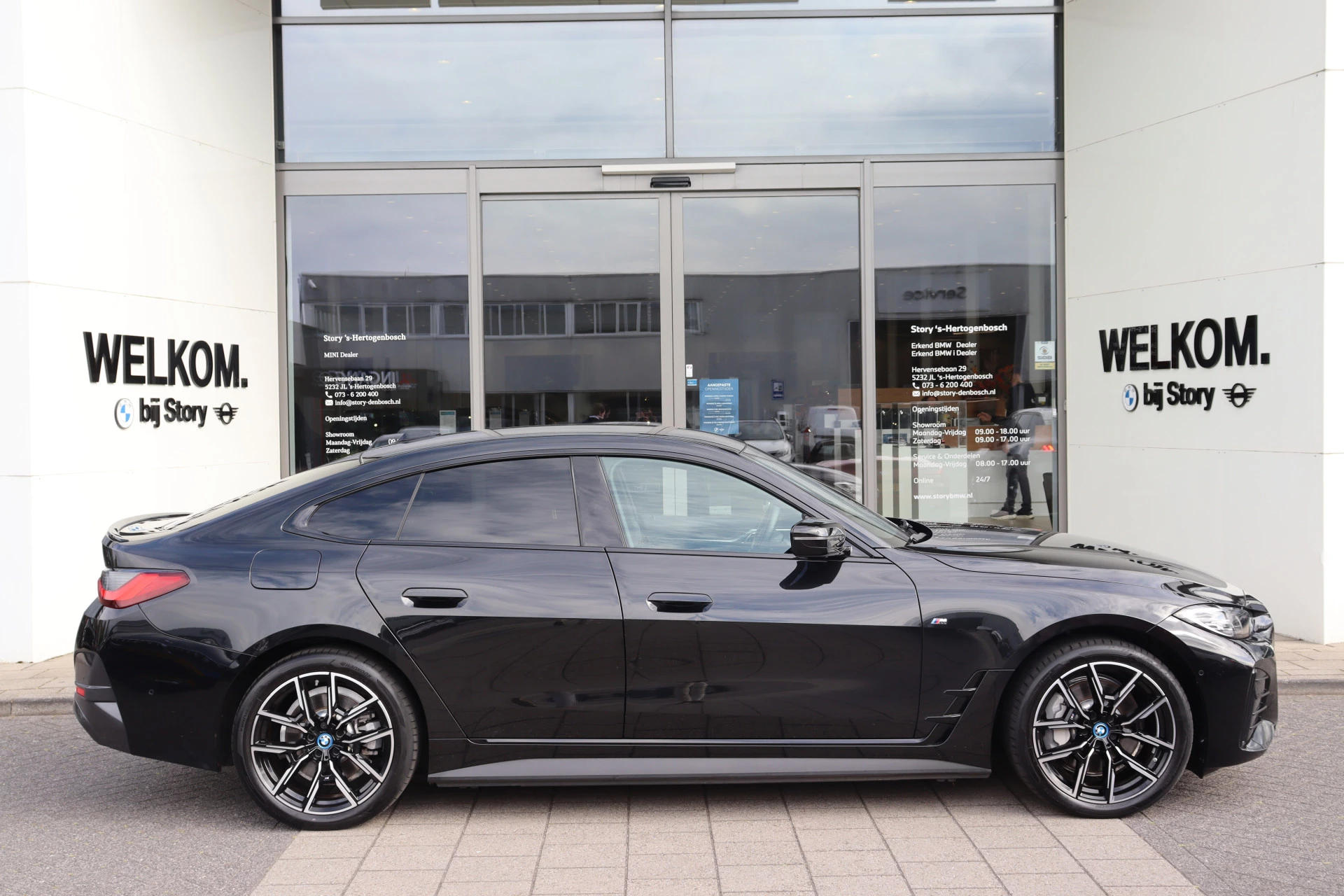 Hoofdafbeelding BMW i4