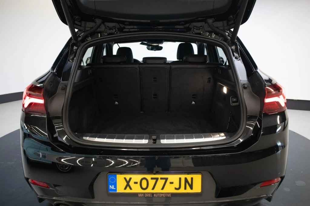 Hoofdafbeelding BMW X2