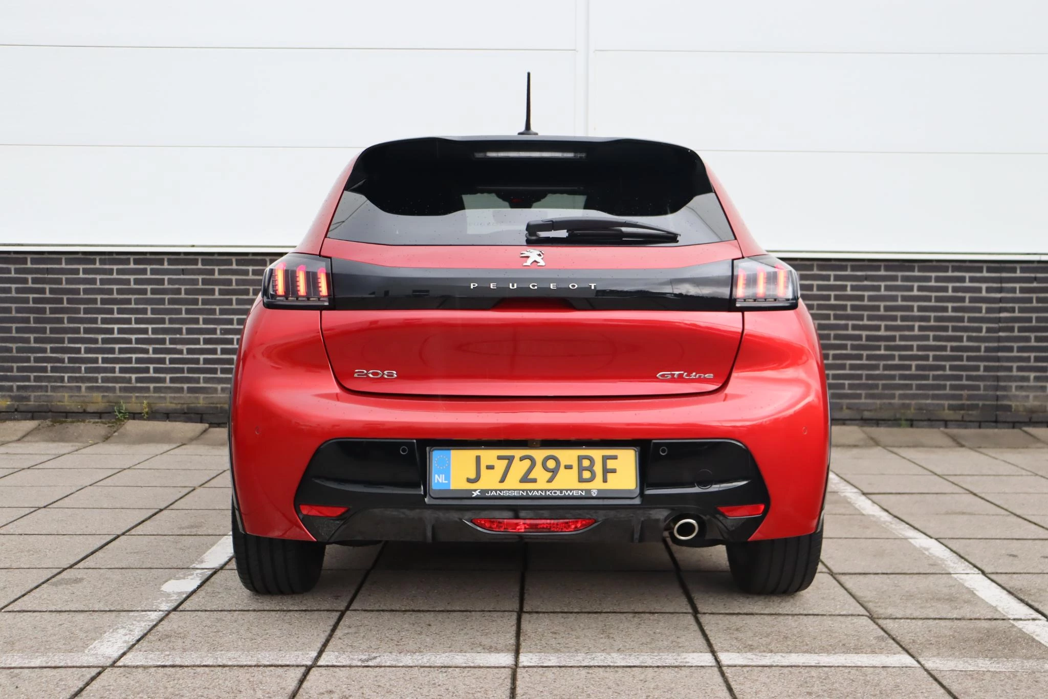 Hoofdafbeelding Peugeot 208