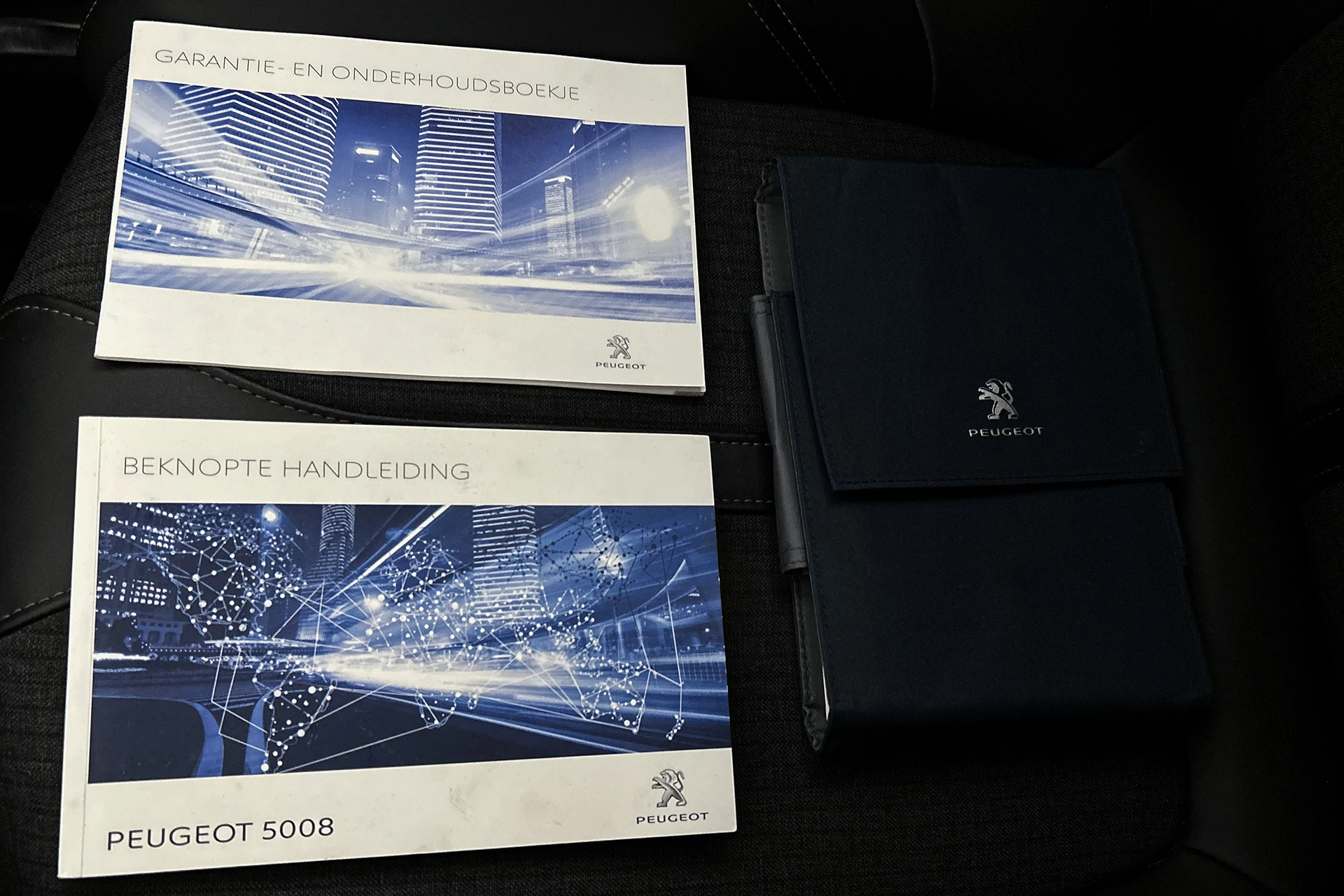 Hoofdafbeelding Peugeot 5008