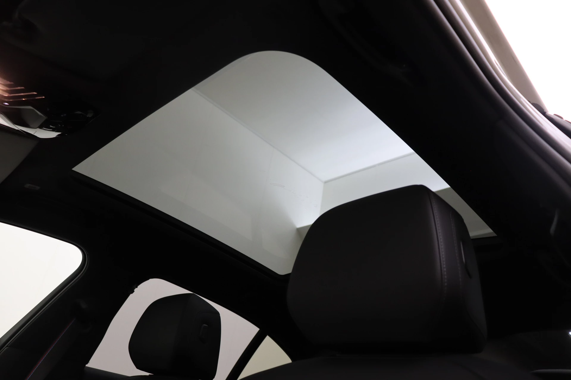 Hoofdafbeelding BMW i5