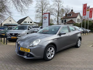 Alfa Romeo Giulietta 1.4 T DISTINCTIVE 170PK / CRUISE CTR. / LED / AIRCO-ECC / PDC / 16'' LM-VELGEN