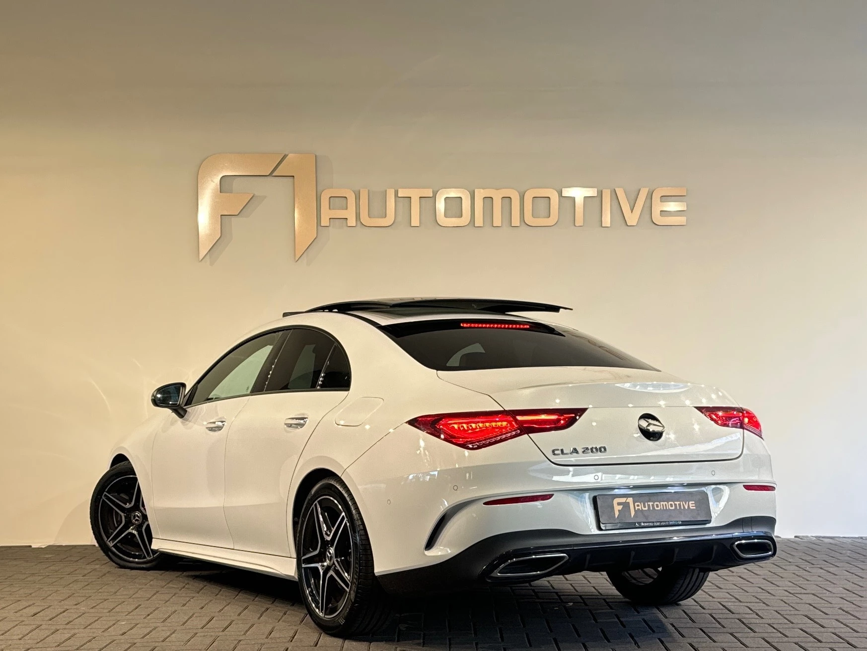 Hoofdafbeelding Mercedes-Benz CLA