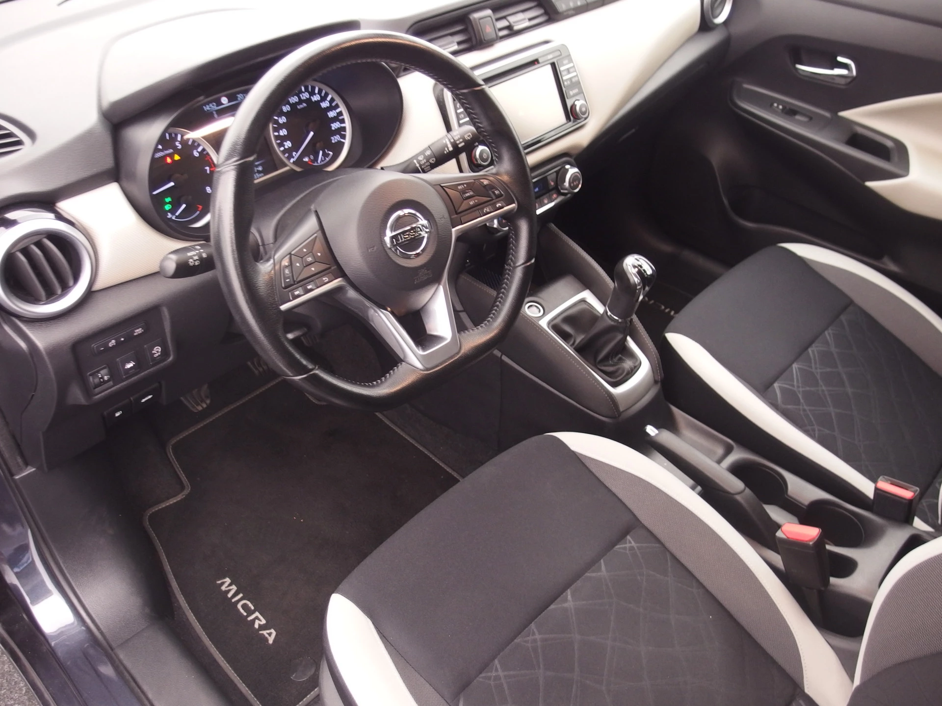 Hoofdafbeelding Nissan Micra