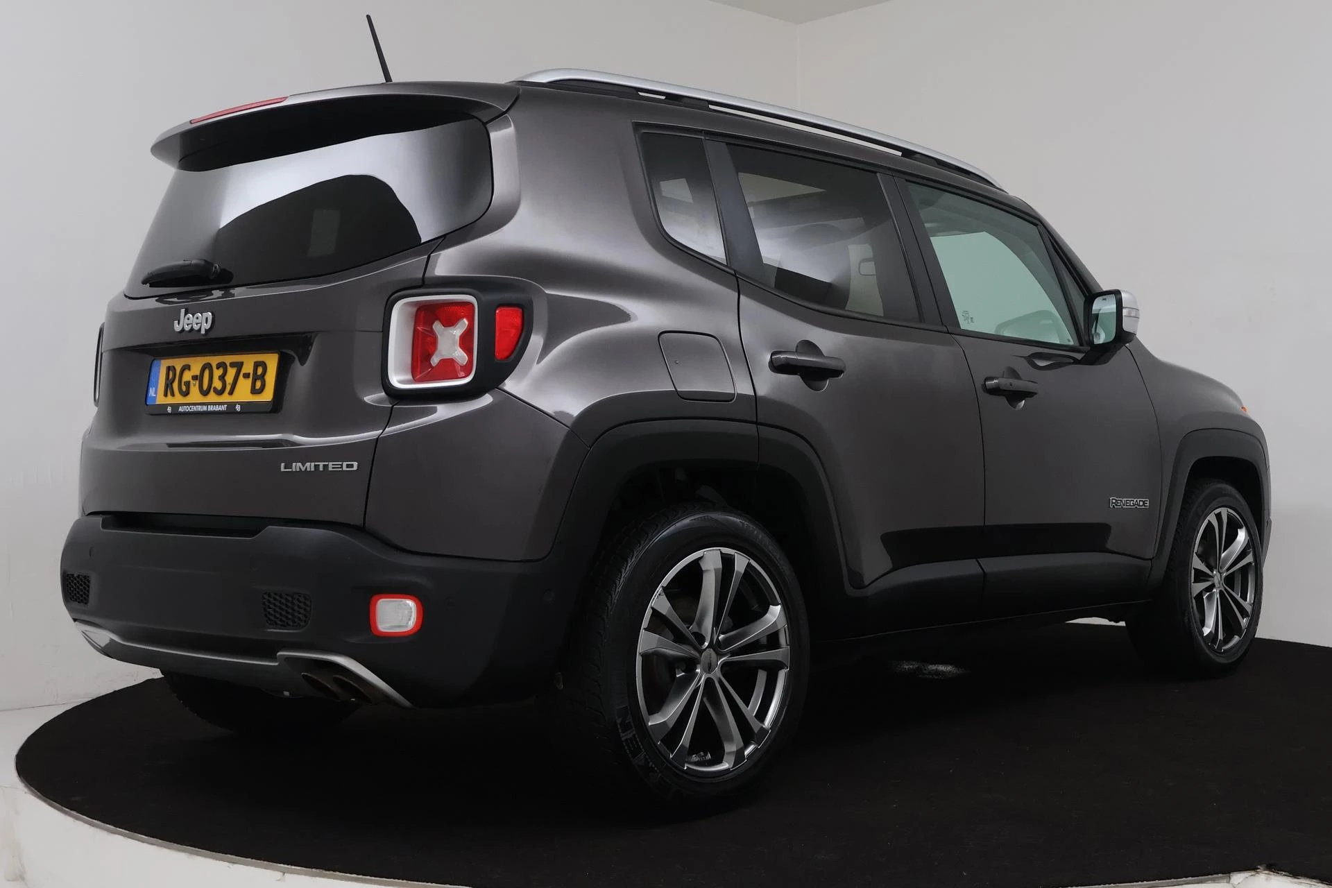 Hoofdafbeelding Jeep Renegade