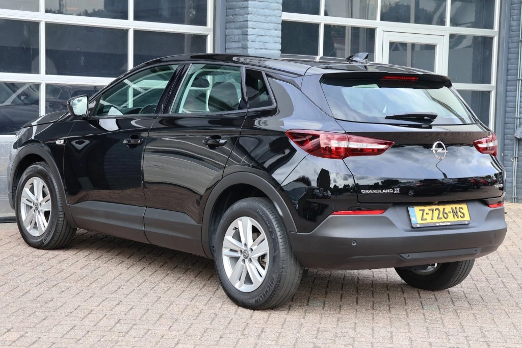 Hoofdafbeelding Opel Grandland X