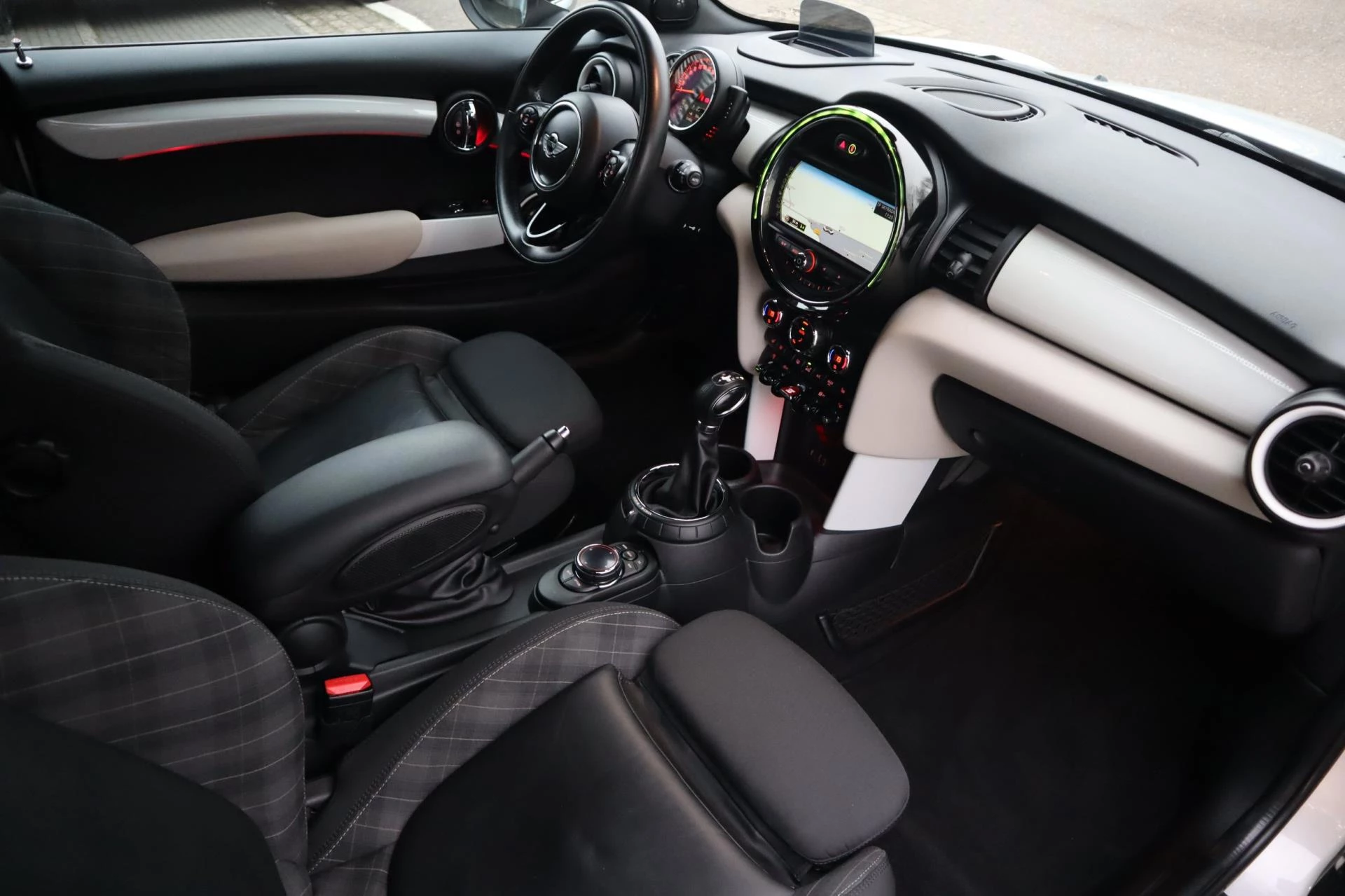 Hoofdafbeelding MINI Cooper S