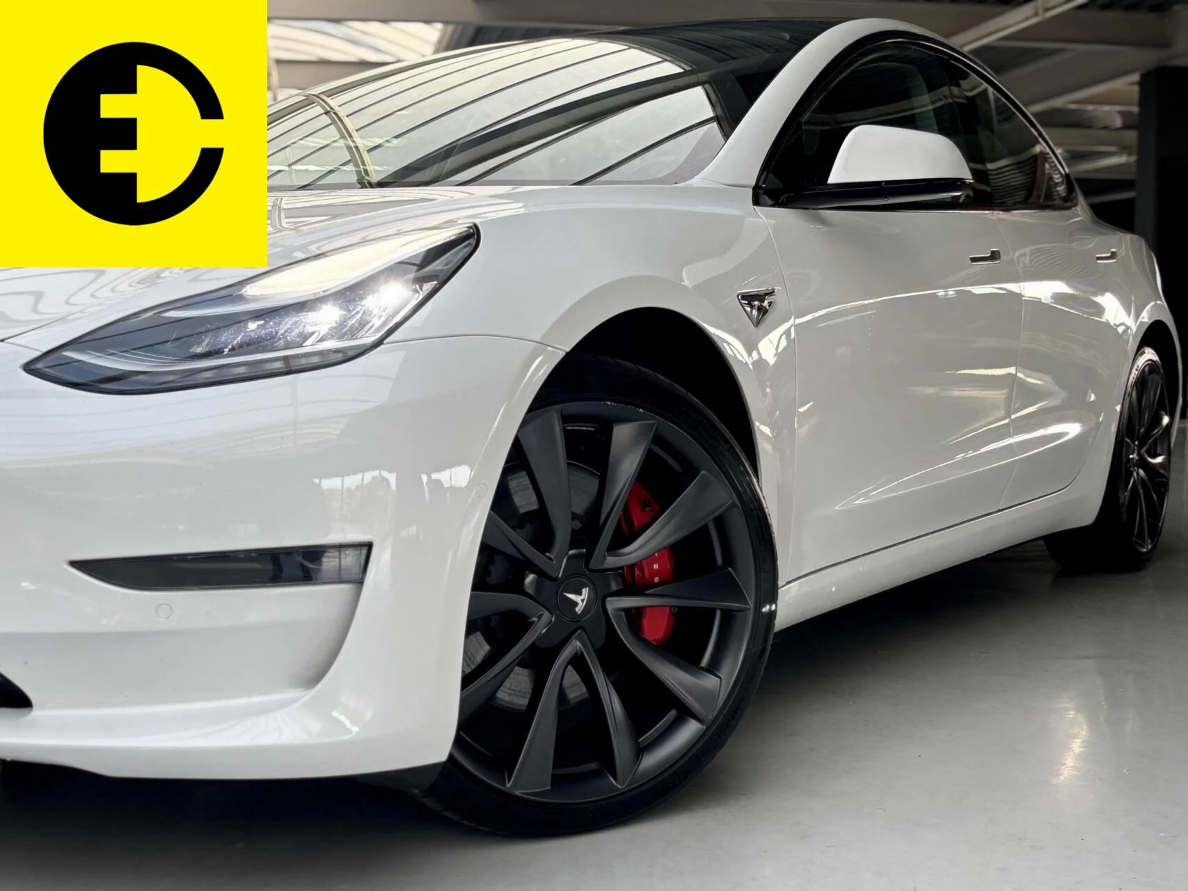 Hoofdafbeelding Tesla Model 3