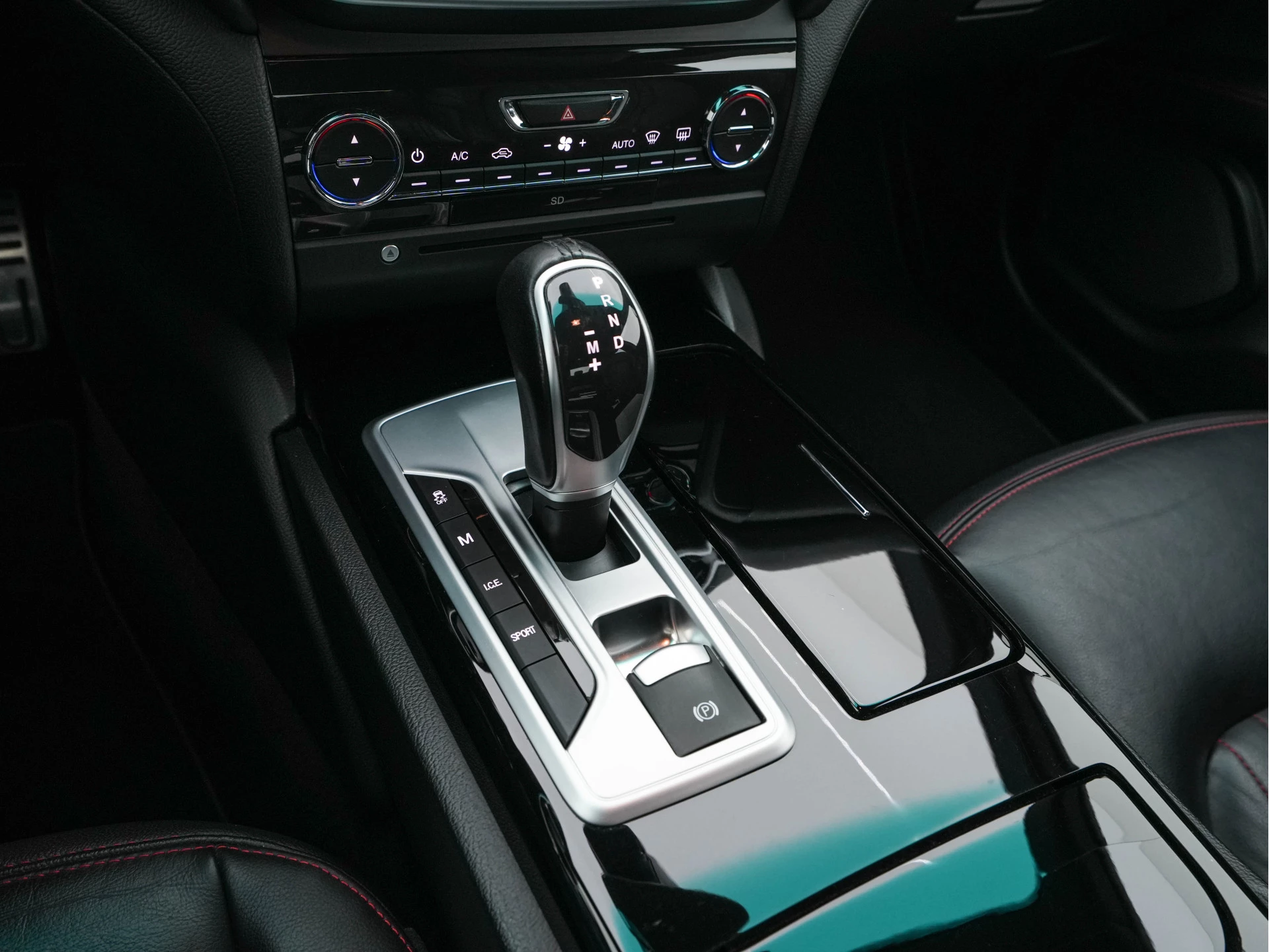 Hoofdafbeelding Maserati Ghibli