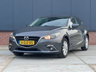 Hoofdafbeelding Mazda 3 Mazda 3 2.0 120pk Camera / Trekhaak / Navigatie