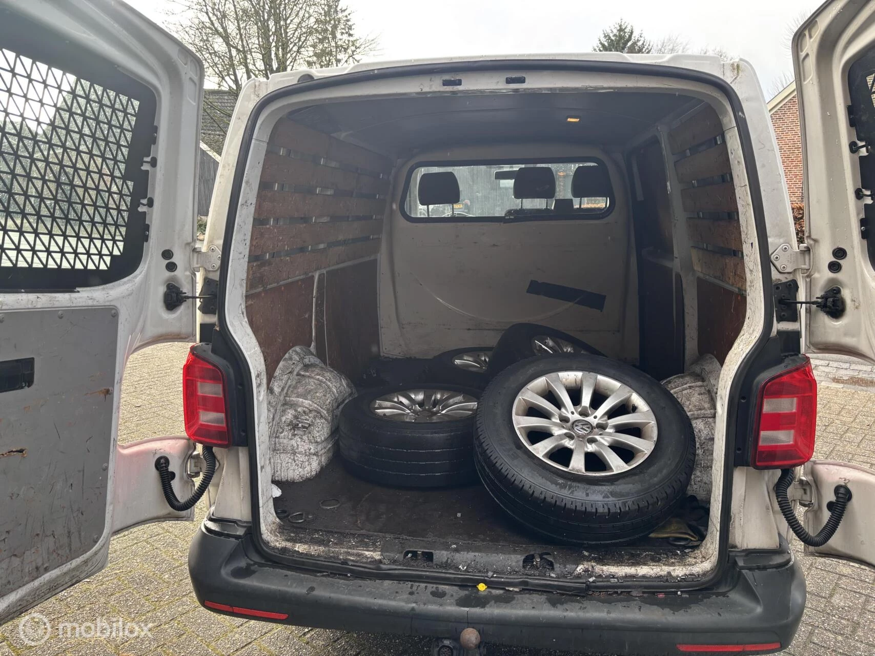 Hoofdafbeelding Volkswagen Transporter