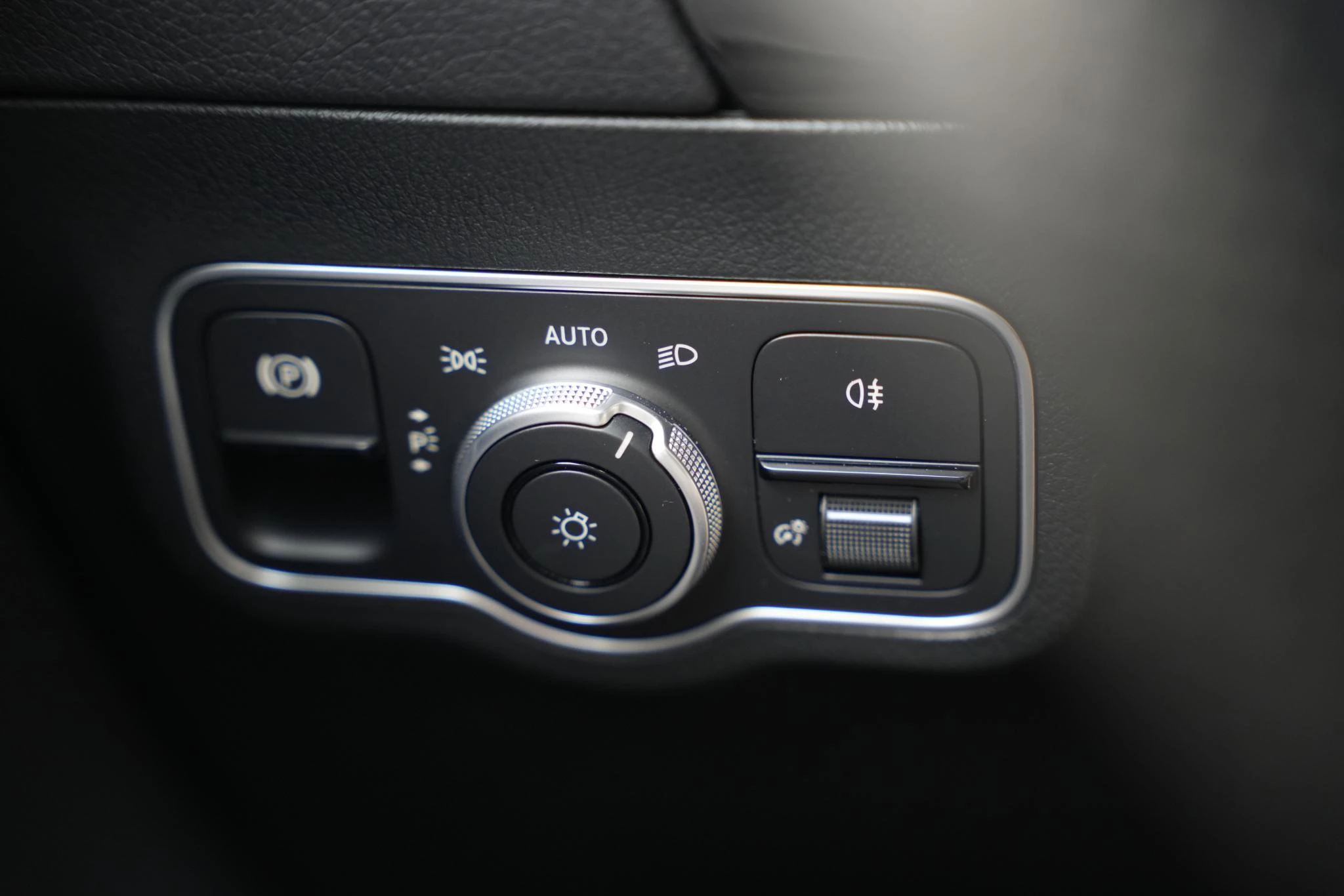 Hoofdafbeelding Mercedes-Benz EQA