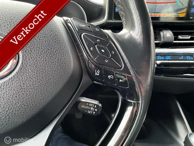 Hoofdafbeelding Toyota C-HR