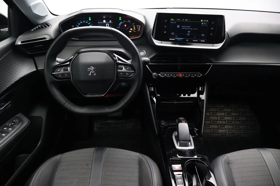 Hoofdafbeelding Peugeot e-208