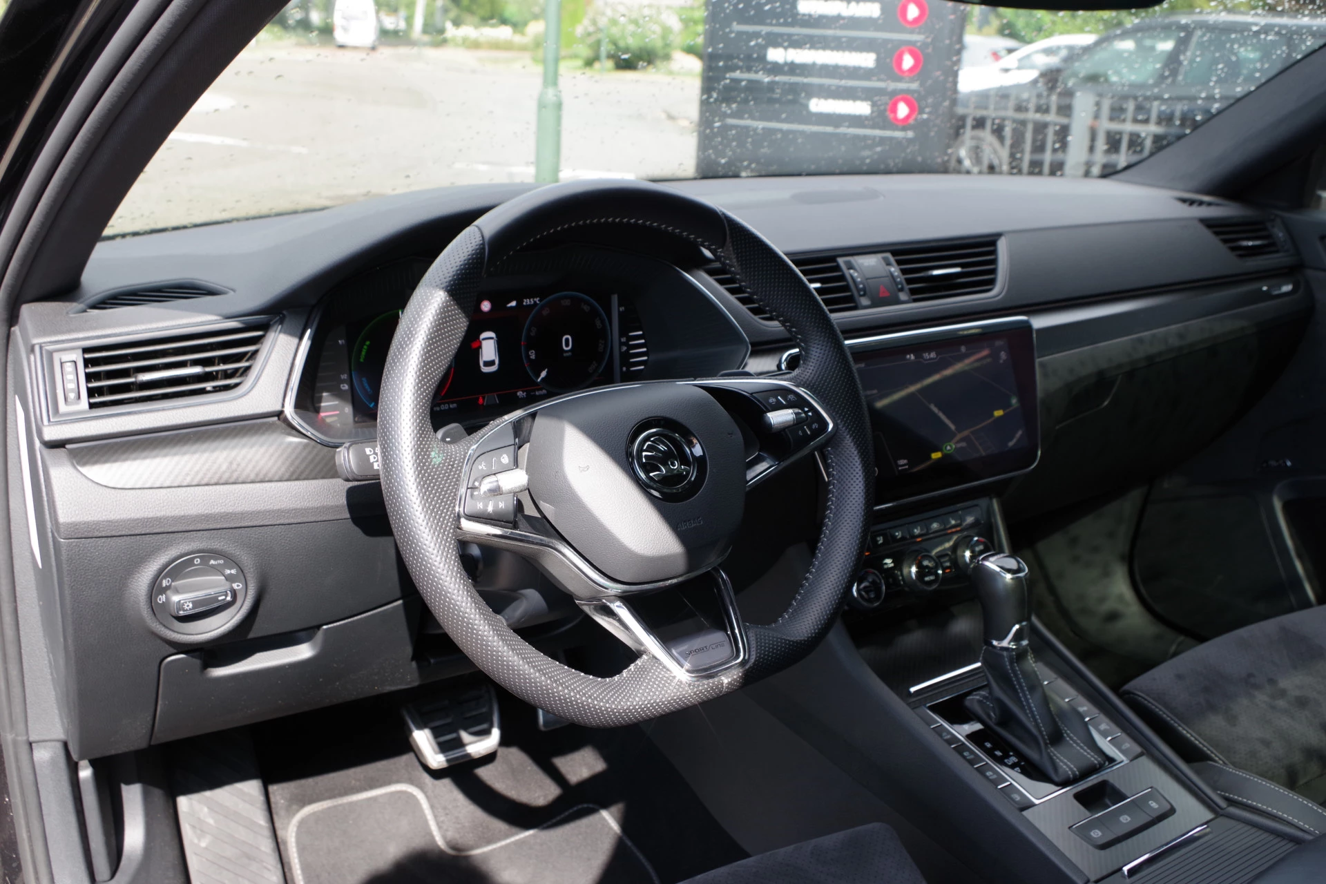 Hoofdafbeelding Škoda Superb