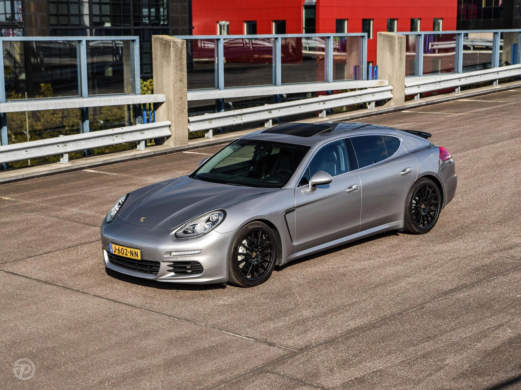 Hoofdafbeelding Porsche Panamera