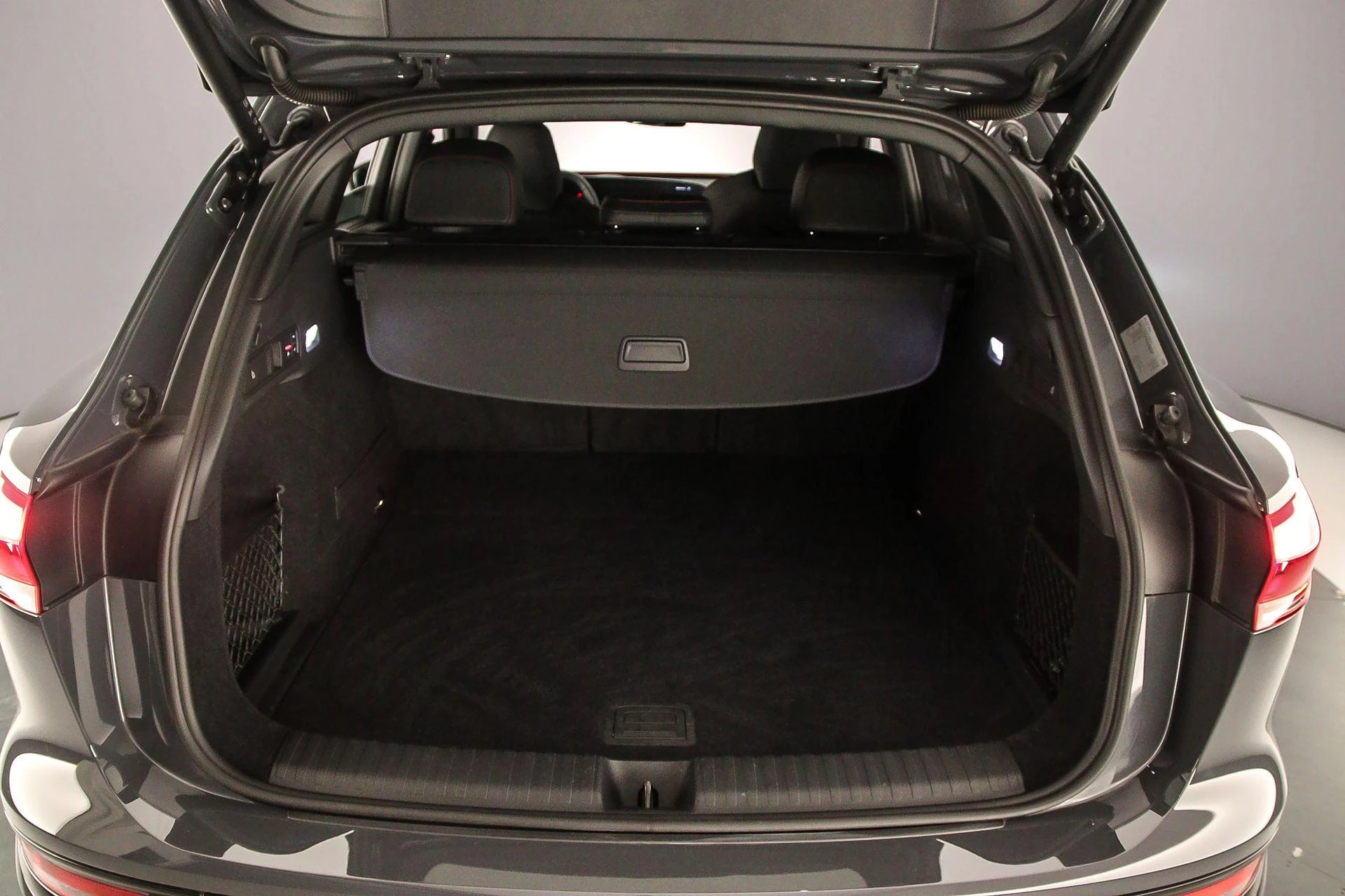 Hoofdafbeelding Audi SQ6 e-tron