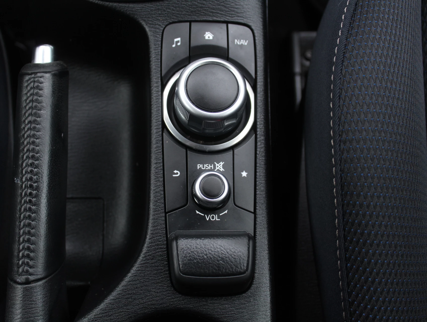 Hoofdafbeelding Mazda 2