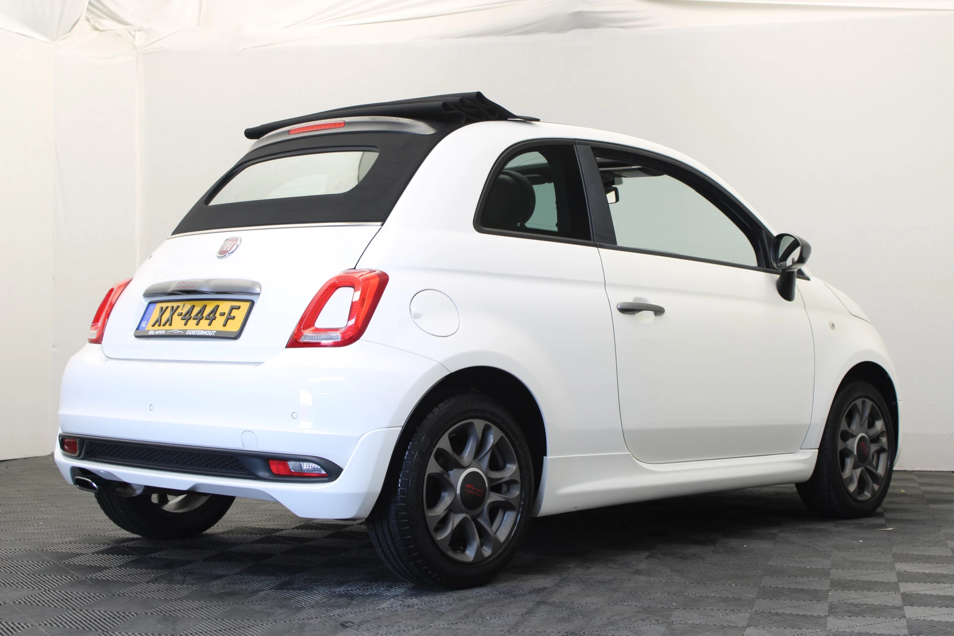 Hoofdafbeelding Fiat 500C