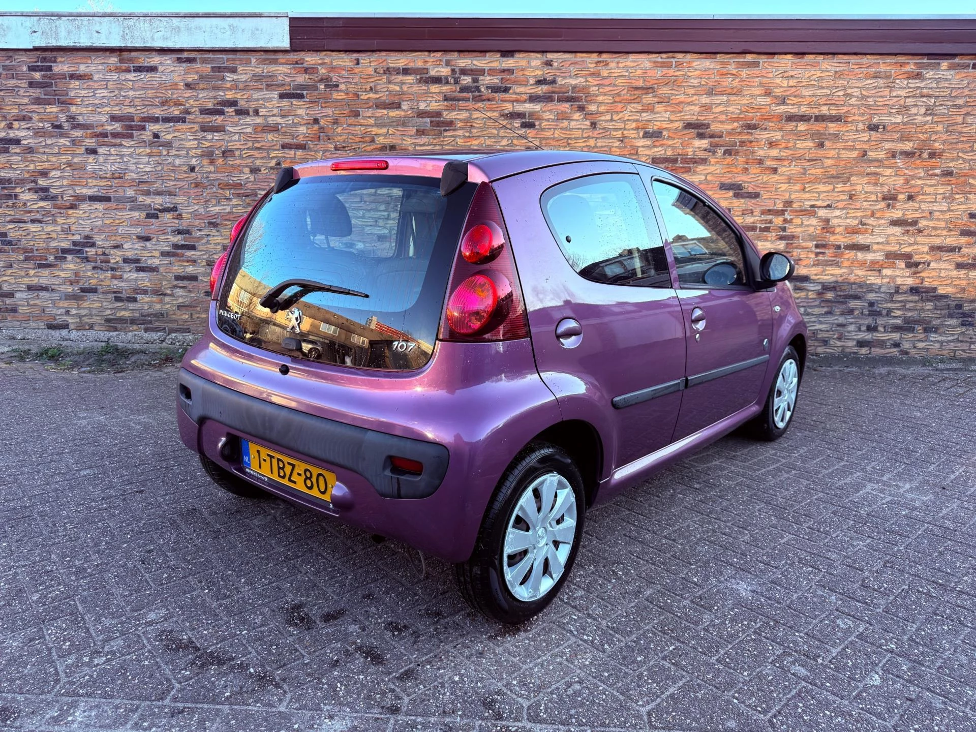 Hoofdafbeelding Peugeot 107